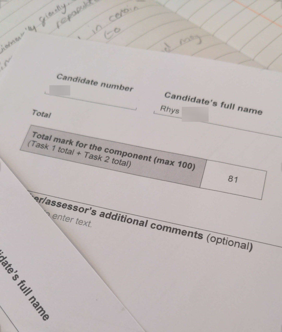 Image of document showing Rhys' points in the physics exam